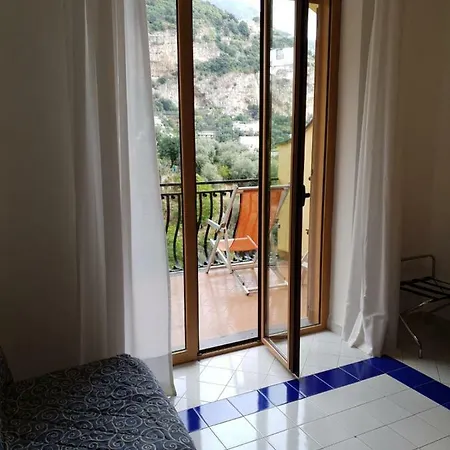 Camera Vista Mare