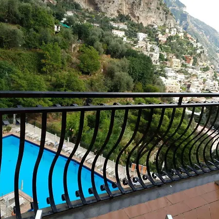 Camera Vista Mare